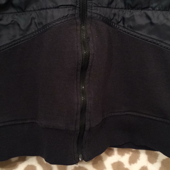 DKNY boys L Black hooded jacket (547) - Picture 4 of 7